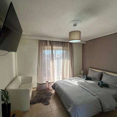 Rooftop Apartment لاريسا المظهر الخارجي الصورة