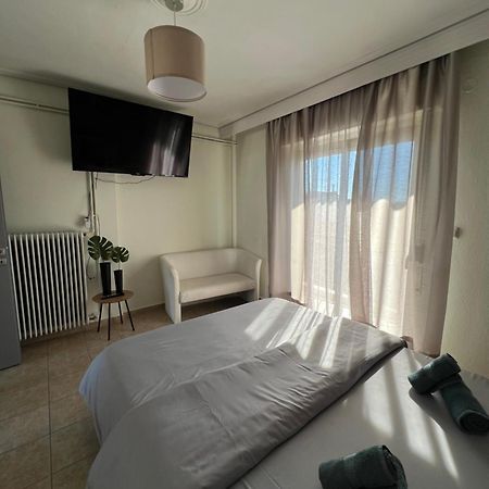 Rooftop Apartment لاريسا المظهر الخارجي الصورة