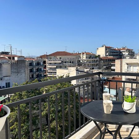 Rooftop Apartment لاريسا المظهر الخارجي الصورة